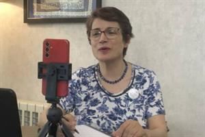«Il mio Iran non cambierà con le bombe di Israele, ma con un referendum»