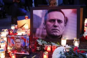 La memoria di Navalny è viva. Al confine tra Norvegia e Russia